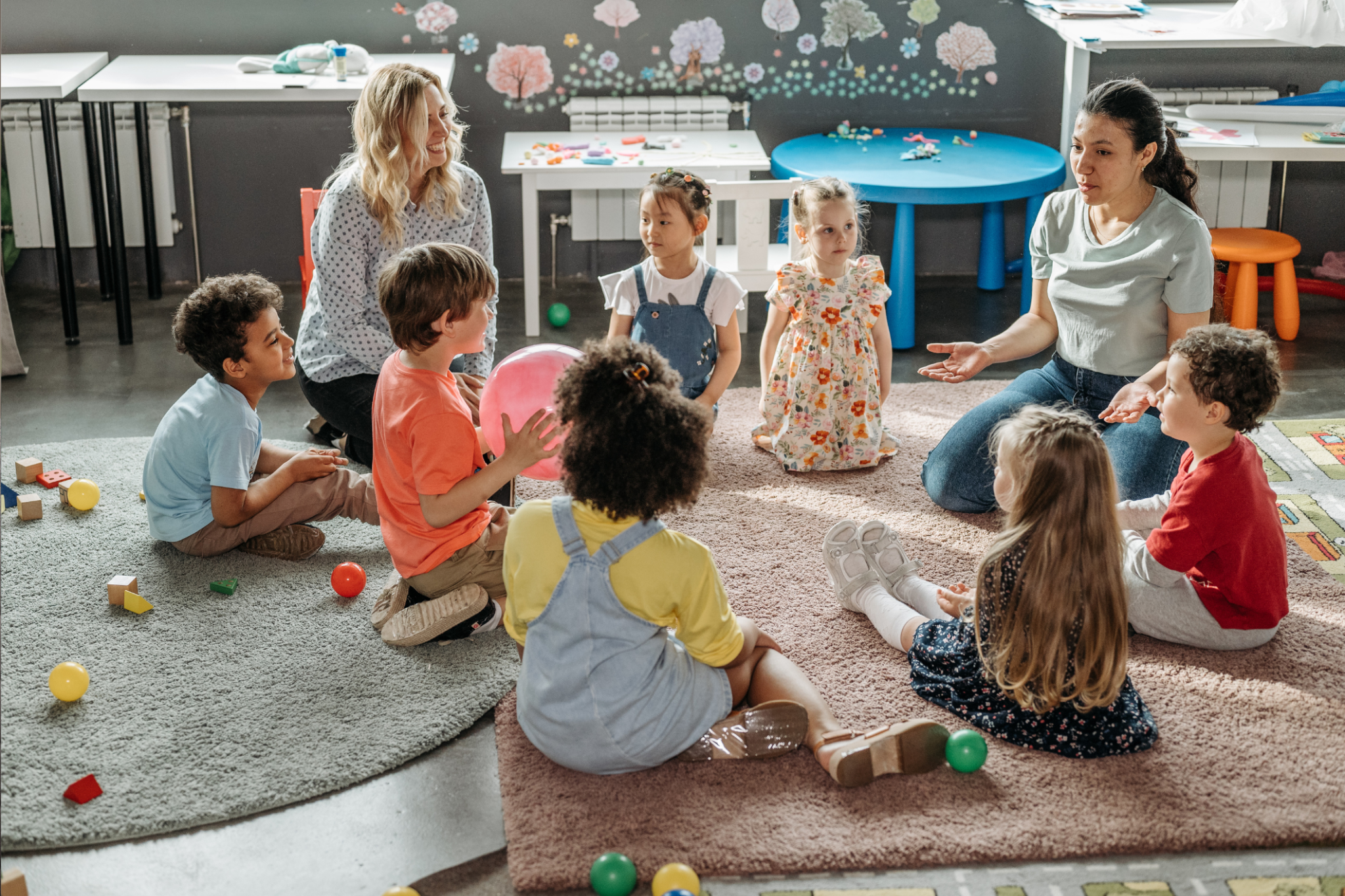 Insegnanti e bambini(1)